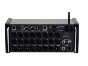 Behringer XR18